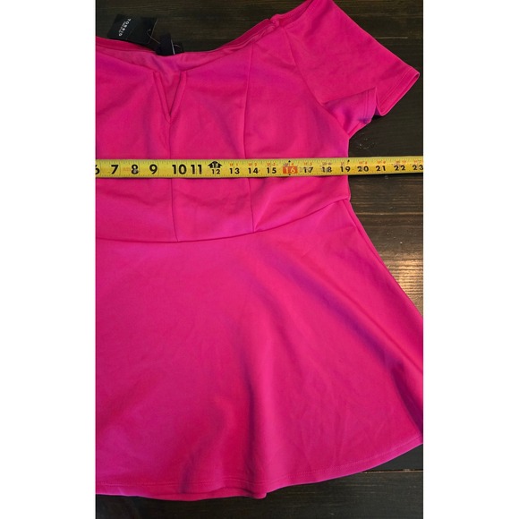 Torrid Women's Plus Size Pink Off Shoulder Peplum Top 2X NWT Retail $45 - Picture 6 of 7
